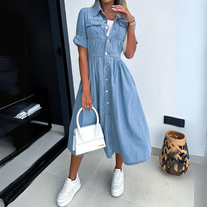 Avelisse - Buttoned Denim Midi Dress