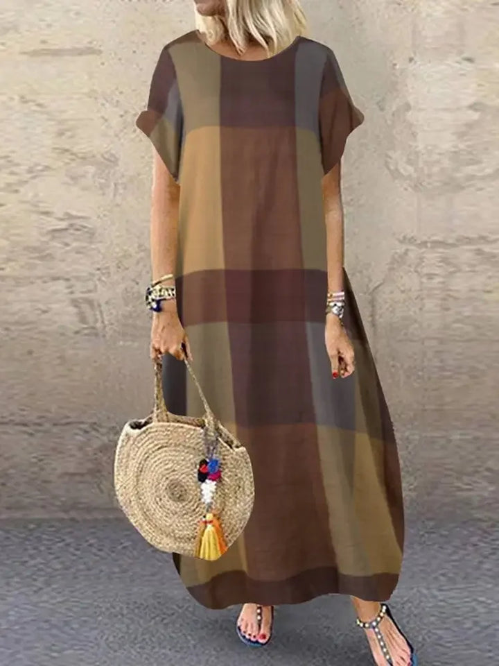 Aveline - Minimalist Block Pattern Flowing Maxi Dress